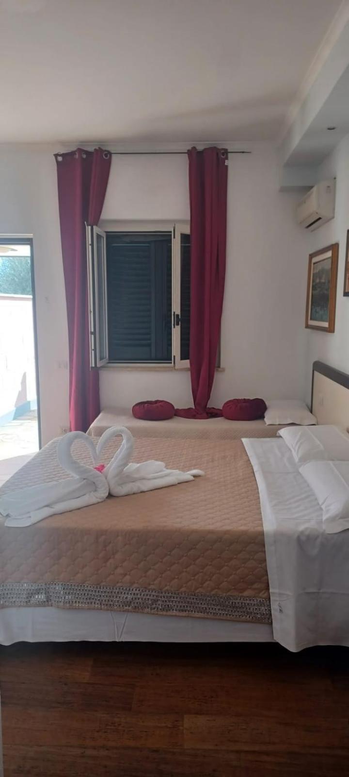 Le Ferriere La Tenuta Del Passero מראה חיצוני תמונה